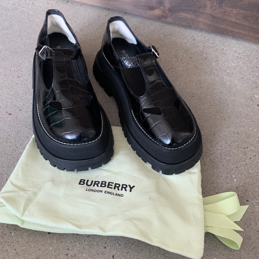 Burberry T Strap Platform Mary Janes LIKE NEW